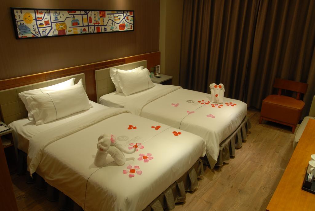 Insail Hotel Zhuhai Buitenkant foto